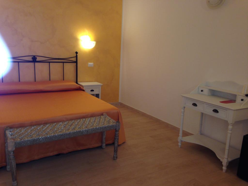 Alangia Inn โรม ภายนอก รูปภาพ